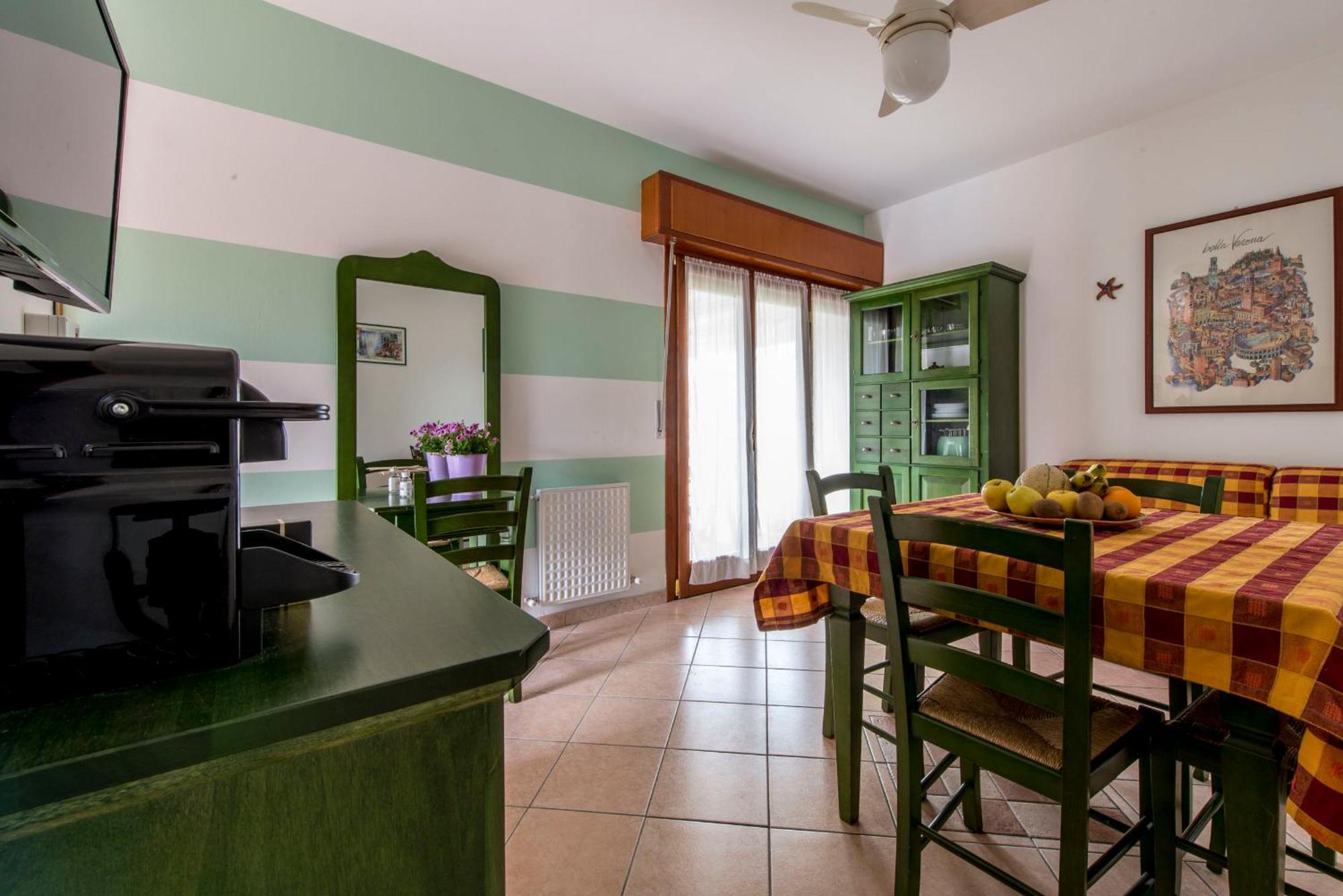 Italianflat - Peschiera Residence 페스키에라델가르다 외부 사진